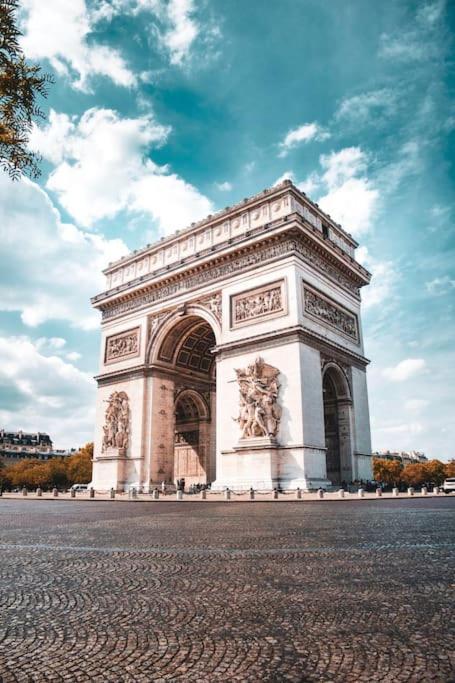 Apartment Magnifique A Arc De Triomphe 264 M2 Paris