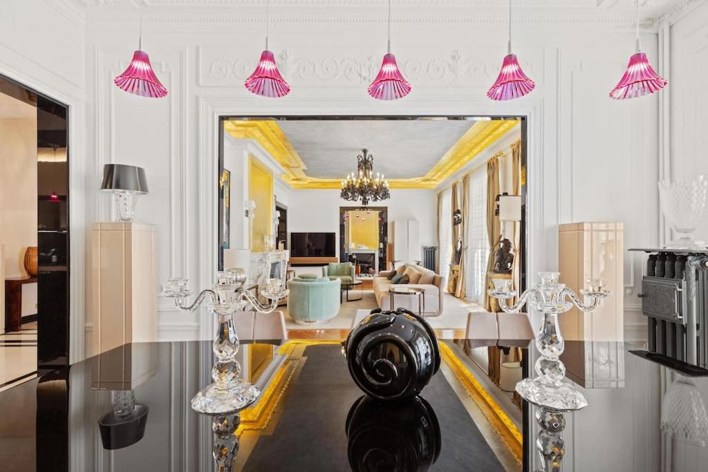 Appartement Magnifique A Arc De Triomphe 264 M2 Parijs